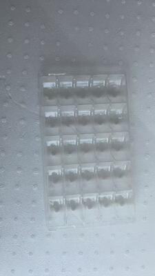 25 Macaron-Kunststoffschalen mit lebensmittelechtem PET, 0,55 mm Dicke und wiederverwendbarem Design für Macaron-Verpackungen