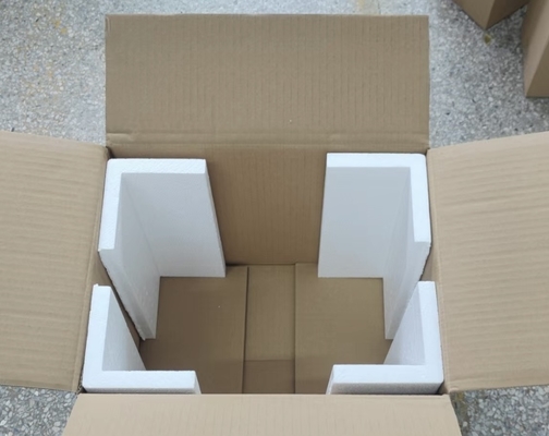 EPS-Schaumwinkelschutz, Transport und Transportschutz von Möbeln, Haushaltsgeräten, Industrieanlagen und Glasprodukten.