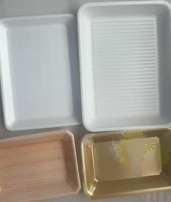Einweg-Frischfrucht-Verpackungsschalen Goldene Verpackungskartons Lebensmittelqualität EPS Erdbeer- und Kirschverpackung