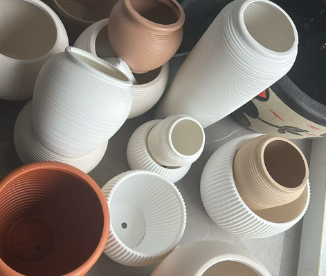 Customizable HDPE Flower Plate with Embossing Design and Long Lifespan for Indoor and Outdoor Use