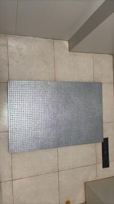 Mold Resistant Fast Drainage Shower Mat with Massage Bumps Non Slip Bath Mat for Bathroom Safety